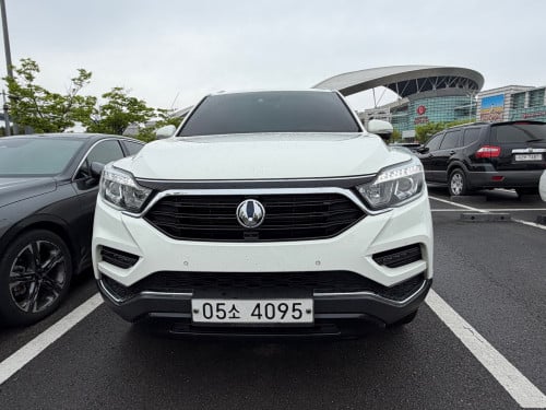 Ssangyong Rexton SUV 7seat