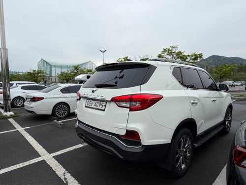 Ssangyong Rexton SUV 7seat