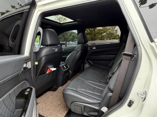 Ssangyong Rexton SUV 7seat