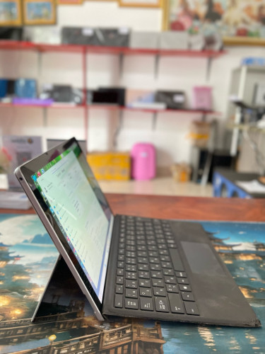 Surface Pro Use Sim