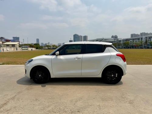 SUZUKI SWIFT 2020 Smart Key ម្ចាស់ដើមទិញខ្លាញ់គោ សោរ2គ្រាប់ ទ្បានថ្មី Free Android អេក្រង់ធំជូន