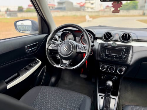 SUZUKI SWIFT 2020 Smart Key ម្ចាស់ដើមទិញខ្លាញ់គោ សោរ2គ្រាប់ ទ្បានថ្មី Free Android អេក្រង់ធំជូន