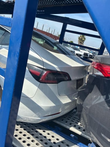 Tesla 2019 model 3