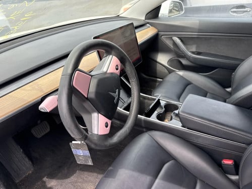 Tesla 2019 model 3