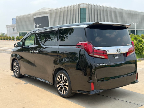 Toyota Alphard 2017 Auto3 ( ក្រដាសពន្ធថ្មី ) កែល្អគុណភាព