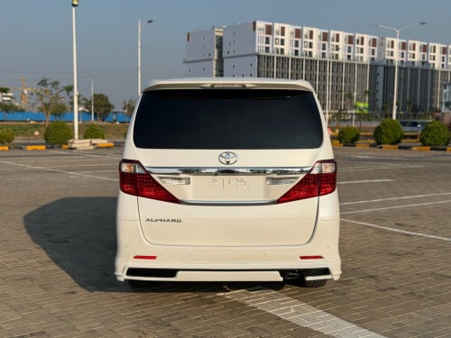 Toyota Aphard 2012 ( កែកញ្ច្រែងឆ្វេង)ក្រដាសពន្ធថ្មី