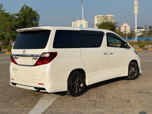 Toyota Aphard 2012 ( កែកញ្ច្រែងឆ្វេង)ក្រដាសពន្ធថ្មី