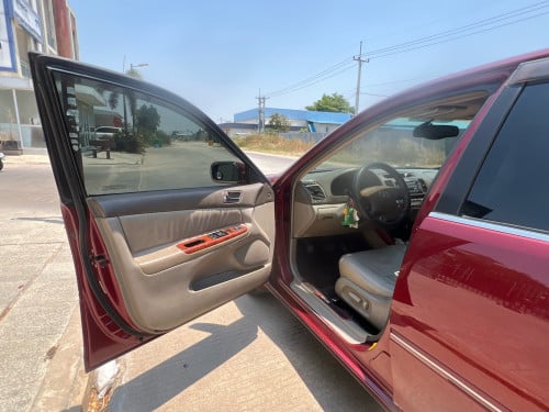 Toyota Camry 03