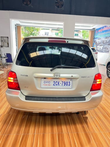 Toyota highlander V6 year 2002 p1 ម្ចាស់​ដើម​ទីមួយ​