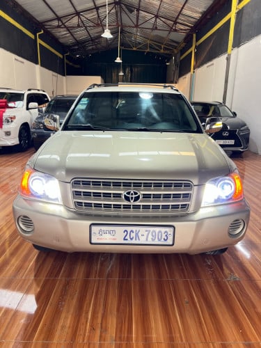 Toyota highlander V6 year 2002 p1 ម្ចាស់​ដើម​ទីមួយ​