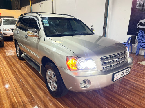 Toyota highlander V6 year 2002 p1 ម្ចាស់​ដើម​ទីមួយ​