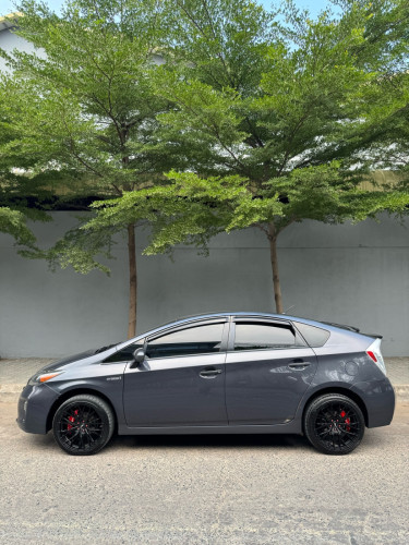 Toyota Prius 2013 ស្លាកលេខ ភ្នំពេញ