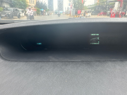 Toyota Prius 2013 option 3 persona