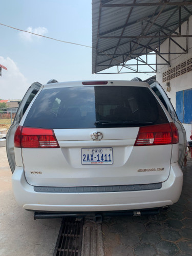 Toyota sienna 2005 XLE auto3 pong1