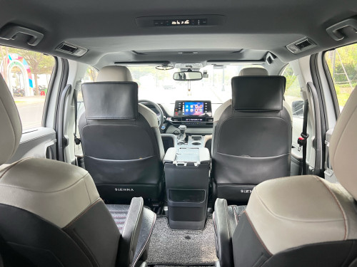 Toyota Sienna XSE HYBRID 2021 42,000km សុី​ 6.5L - 7L / 100km