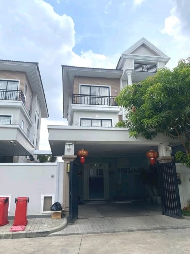 Twin villa A