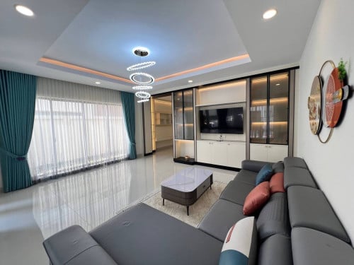 Twin Villa For Rent In Borey Penghout Boeung Snor