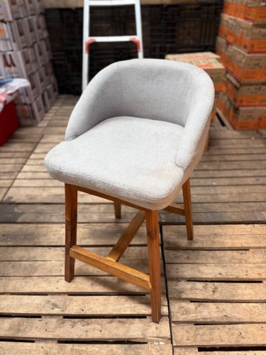 Used Chair - [$10](Price negotiable) (Quick sale)