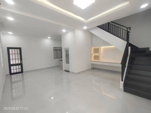 ផ្ទះវីឡាកូនកាត់លក់បន្ទាន់