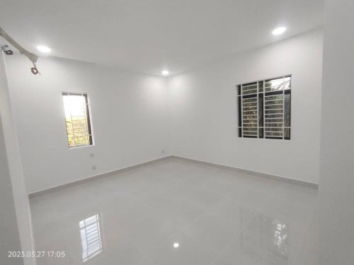 ផ្ទះវីឡាកូនកាត់លក់បន្ទាន់