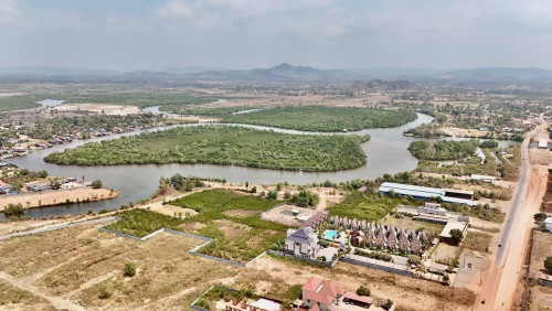 ដីកោះ​លក់​ក្រោម​ទីផ្សារ​ (ដីកម្រ​ តម្លៃ​លក់​ពិសេស​ )