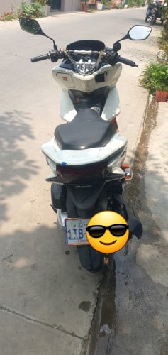 ម៉ូតូជិះរាល់ថ្ងៃ