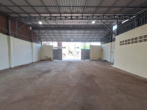 ឃ្លាំងជួលទួលសង្កែ