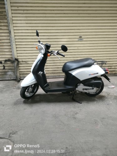 ម៉ូតូលក់