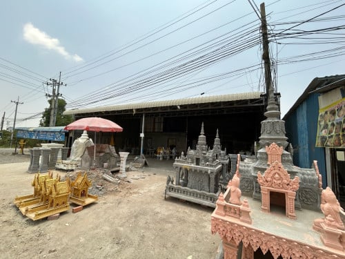 លក់ដីបន្ទាន់ នៅជិតរង្វង់មូលគួរស្រូវ 1,000 ម៉ែត្រផ្លូវជាតិលេខ 2