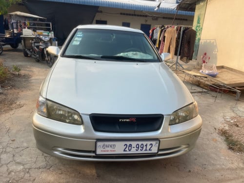 ឡានលក់ឆ្លាមឆ្នាំ2000ឡានសាច់ដែកស្អាត ឡានជិះផ្ទាល់