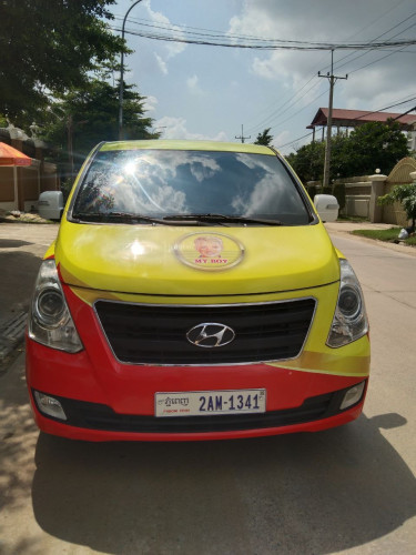 ឡាន​លក់​មាន​ចំណូល​ 800$ក្នុង​មួយ​ខែ
