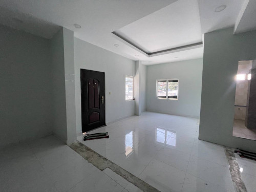 ផ្ទះអាជីវកម្មកែងសម្រាប់ជួលនៅទឹកល្អក់ទី ៣ / Corner Shop for Rent at  Tuek L'ak Ti Bei