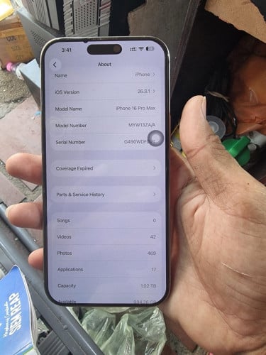 លក់iPhone 16pro max ZA  1T អត់ស្កែន  ចង់បានឆាត
