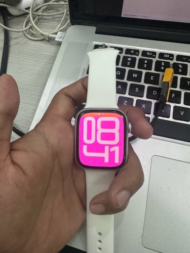 ចង់លក់នាឡិកាដៃ Iwatch Series 8 45mm នៅស្អាត
