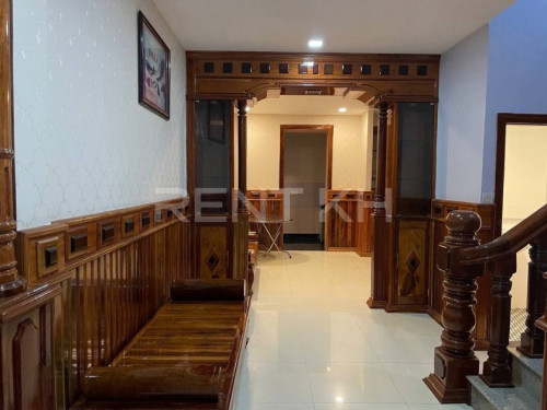 វីឡាកូនកាត់សម្រាប់ជួលនៅបុរីជីបម៉ុងសែនសុខ / Link Villa for Rent at Borey Chip Mong Sensok
