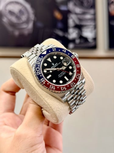 (Original) Rolex GMT-Master II (Pepsi) 40mm ๐โค๏ธ