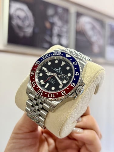 (Original) Rolex GMT-Master II (Pepsi) 40mm ๐โค๏ธ