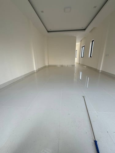 ផ្ទះ Shophouse ជួល ជាប់បុរីប៉េងហួត50m ជិតប្រលានថ្មី ជិត AEON Mall 3