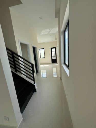ផ្ទះ Shophouse ជួល ជាប់បុរីប៉េងហួត50m ជិតប្រលានថ្មី ជិត AEON Mall 3