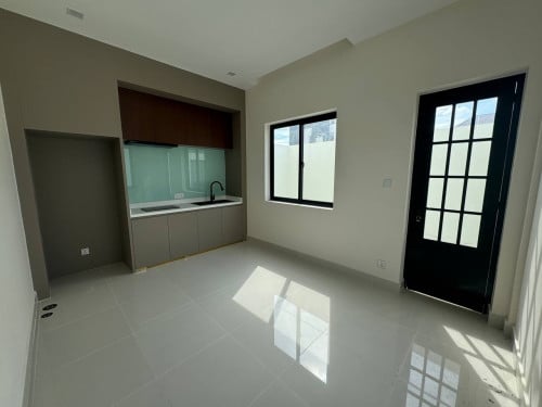 ផ្ទះ Shophouse ជួល ជាប់បុរីប៉េងហួត50m ជិតប្រលានថ្មី ជិត AEON Mall 3