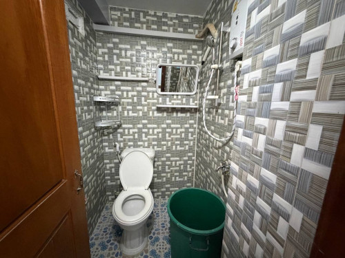 🏠House for rent 📍Location in Poipet city ✅5 bathrooms, 6 bedrooms ✅Price $900