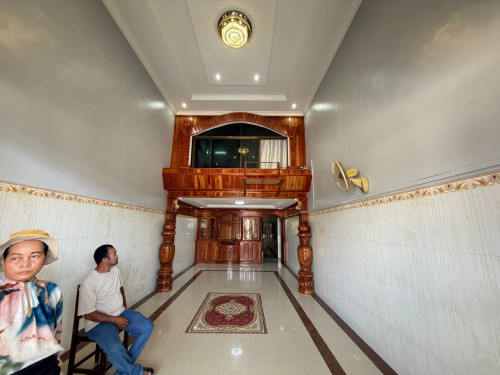 🏠House for rent 📍Location in Poipet city ✅5 bathrooms, 6 bedrooms ✅Price $900