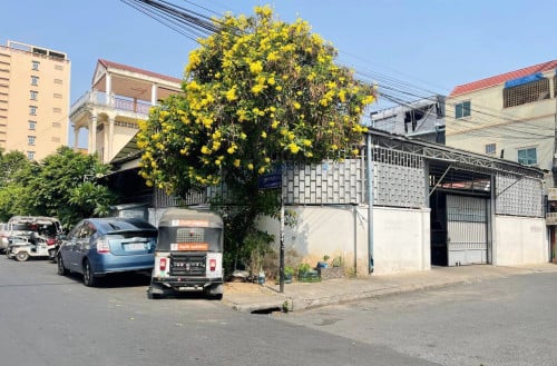 ឃ្លាំងសម្រាប់ជួល នៅសង្កាត់បឹងកេងកង | Warehouse for rent in Sangkat Boeng Keng Kang