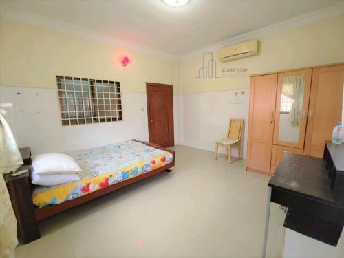 1 bedroom 2nd floor apartment for rent in Toul Kork
