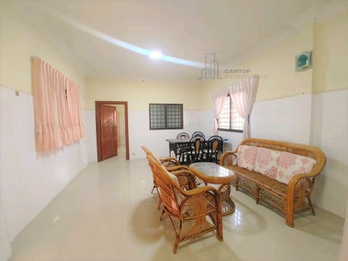 1 bedroom 2nd floor apartment for rent in Toul Kork