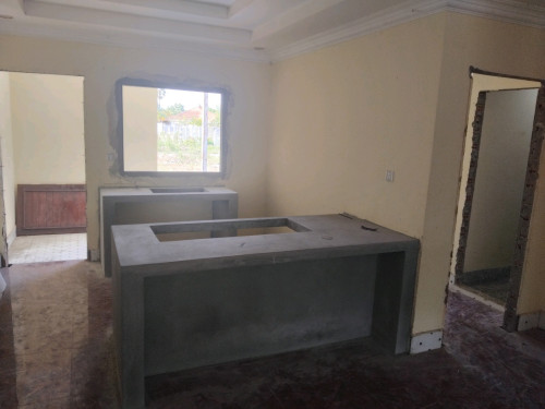 2 houses - land 831 m2