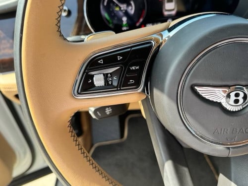 2021 Bentley Bentayga 4.0 V8 Plug In Hybrid