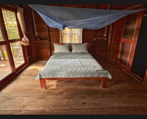 9 bungalows resort, Koh Rong island