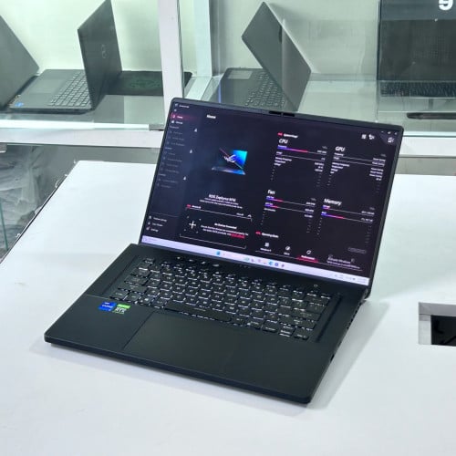 Asus Zephyrus M16 99% i7-11th RTX 3060 6GB