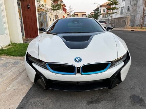 BMW i8 For rent